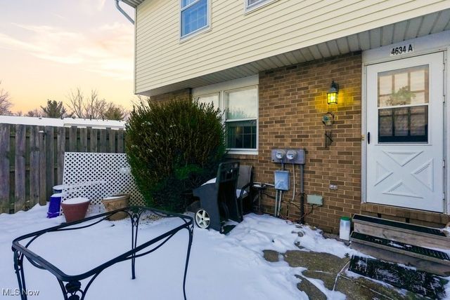 4634 Cox Drive A, Stow, OH 44224