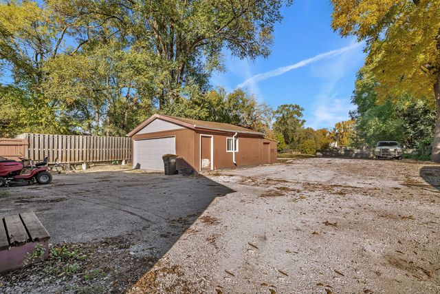 10912 W Grand Avenue, Melrose Park, IL 60164