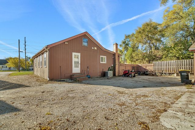 10912 W Grand Avenue, Melrose Park, IL 60164