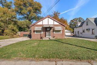 10912 W Grand Avenue, Melrose Park, IL 60164