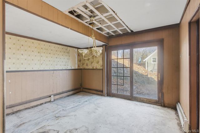 37 Wayne Avenue, Stony Point, NY 10980