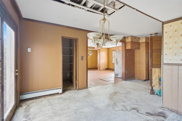 37 Wayne Avenue, Stony Point, NY 10980