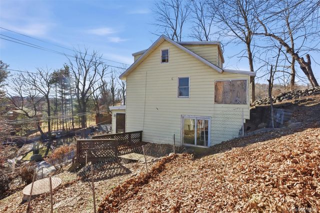 37 Wayne Avenue, Stony Point, NY 10980