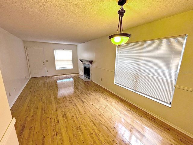 4034 DREAM OAK PLACE 104, Tampa, FL 33613