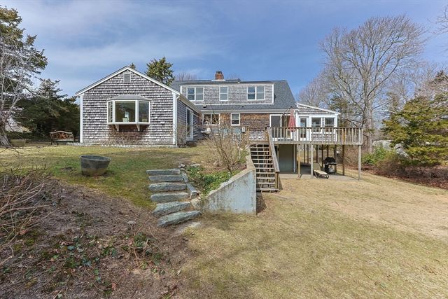 2 Shell Ln, Orleans, MA 02653