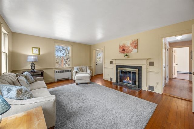 2 Shell Ln, Orleans, MA 02653