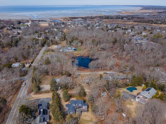 2 Shell Ln, Orleans, MA 02653