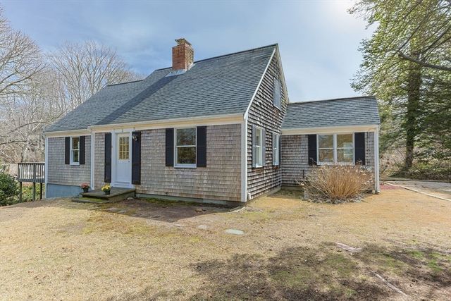 2 Shell Ln, Orleans, MA 02653