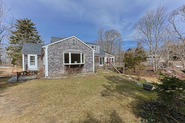 2 Shell Ln, Orleans, MA 02653