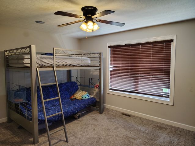 213 David Ln, Lafayette, TN 37083