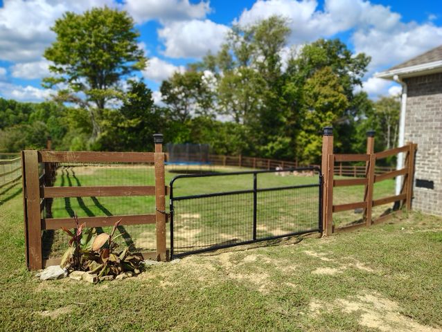 213 David Ln, Lafayette, TN 37083