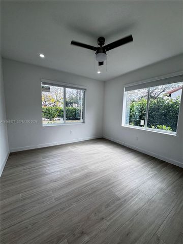 2855 Royal Palm Ave 2, Miami Beach, FL 33140