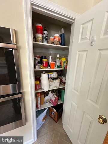 201 VISTA LN, White Post, VA 22663