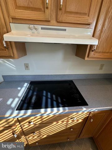 201 VISTA LN, White Post, VA 22663