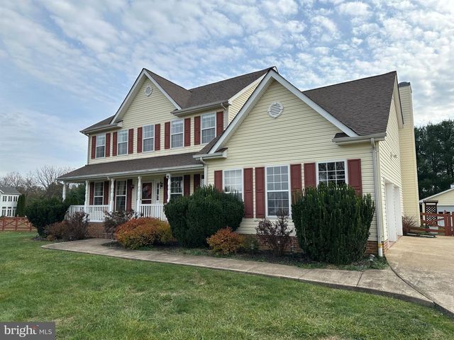 201 VISTA LN, White Post, VA 22663