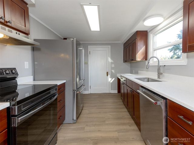 904 E 33rd Street, Vancouver, WA 98663