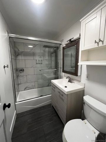 1625 Stewart St, Oceanside, CA 92054