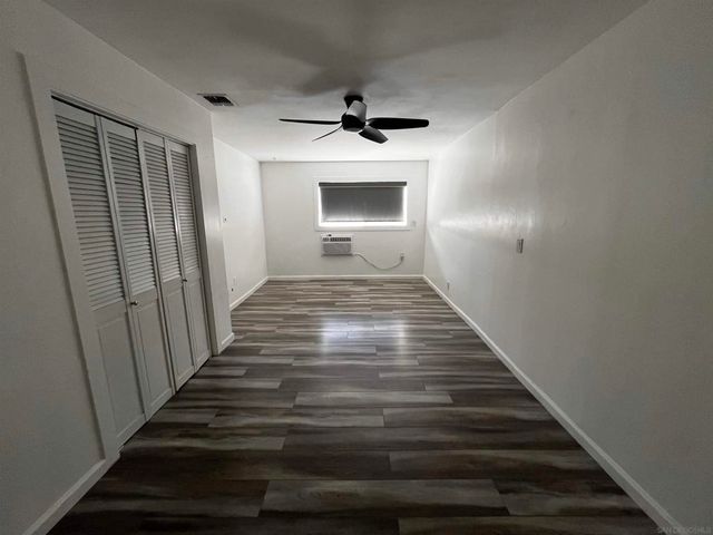 1625 Stewart St, Oceanside, CA 92054