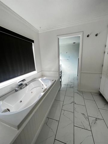 1625 Stewart St, Oceanside, CA 92054