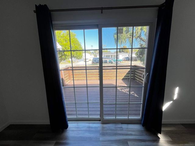 1625 Stewart St, Oceanside, CA 92054