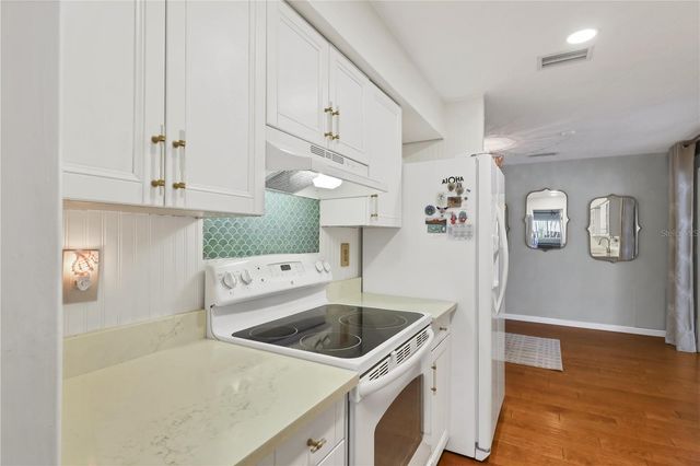 2503 BISPHAM ROAD, Sarasota, FL 34231