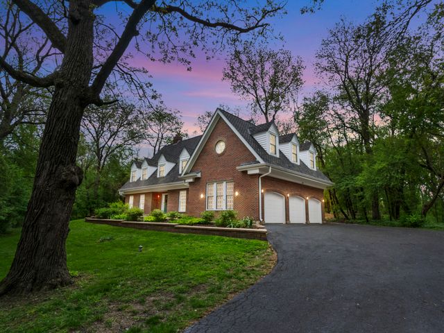 3 Spring Lane, Barrington Hills, IL 60010