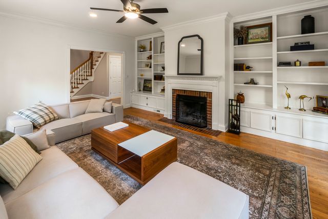 3 Spring Lane, Barrington Hills, IL 60010
