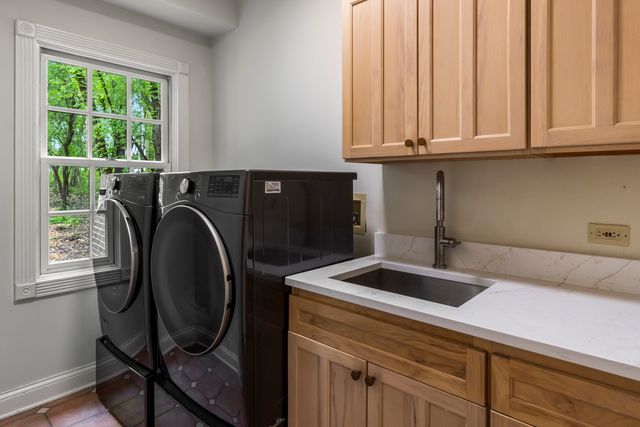 3 Spring Lane, Barrington Hills, IL 60010