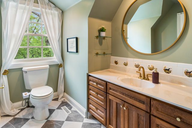 3 Spring Lane, Barrington Hills, IL 60010