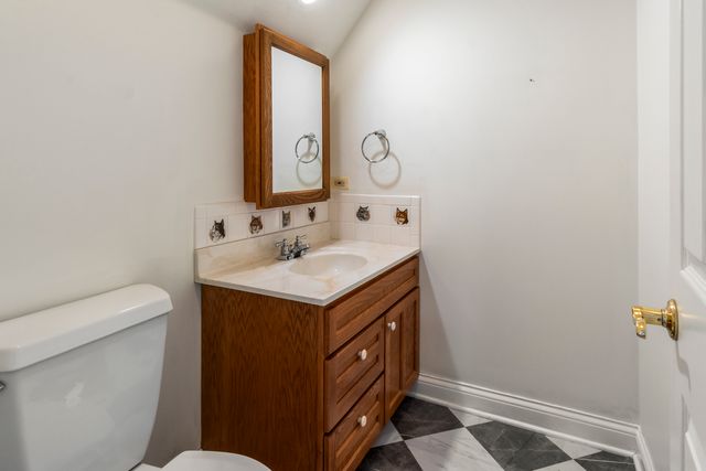 3 Spring Lane, Barrington Hills, IL 60010