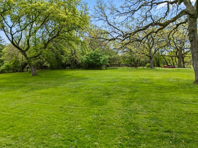 3 Spring Lane, Barrington Hills, IL 60010