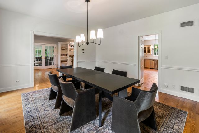 3 Spring Lane, Barrington Hills, IL 60010
