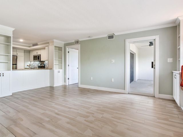 4141 BAYSHORE BOULEVARD 505, Tampa, FL 33611