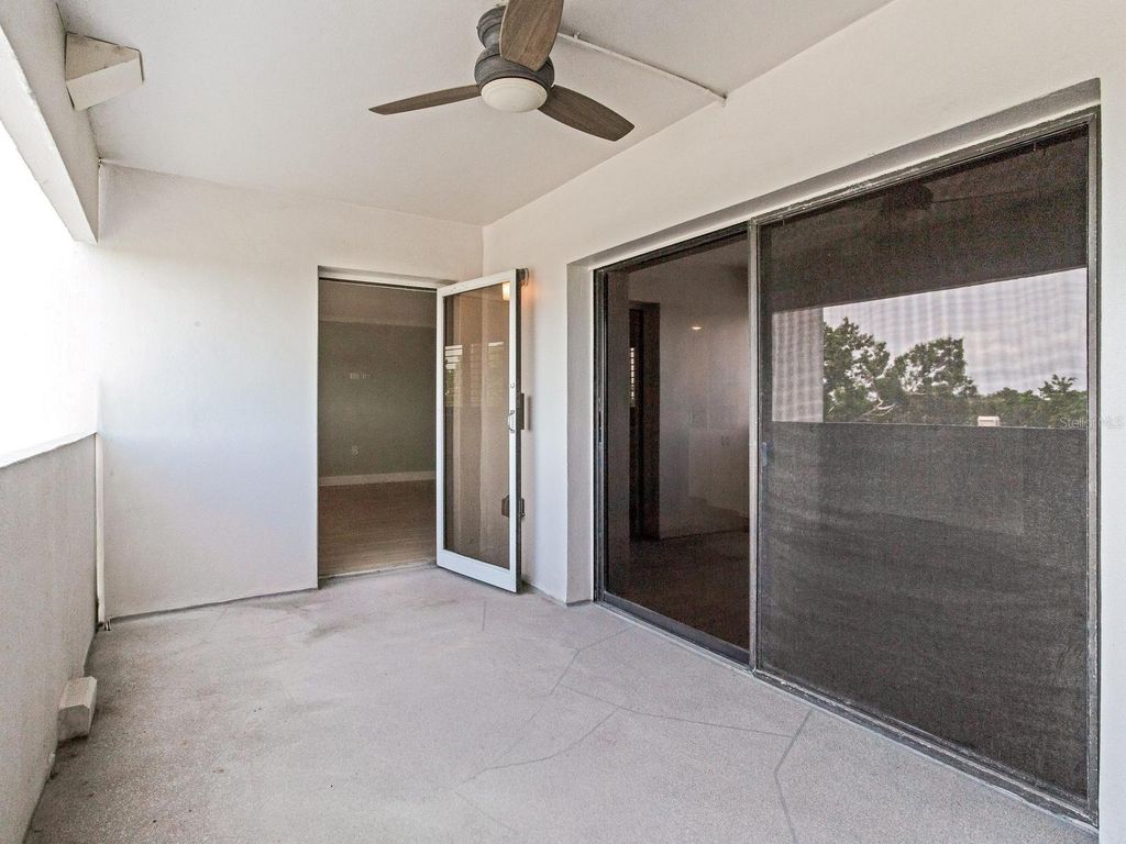Image 30 of property listing at 4141 BAYSHORE BOULEVARD 505, Tampa, FL 33611