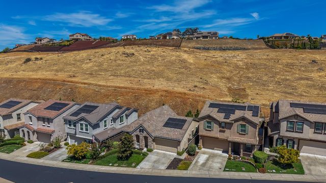 8035 Avanti Dr, El Dorado Hills, CA 95762