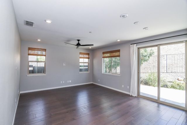 8035 Avanti Dr, El Dorado Hills, CA 95762