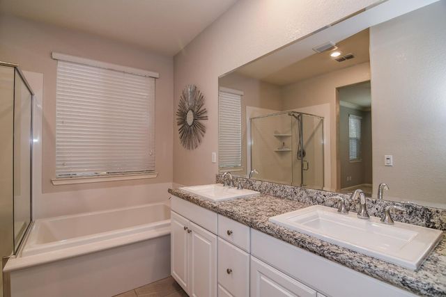 8035 Avanti Dr, El Dorado Hills, CA 95762
