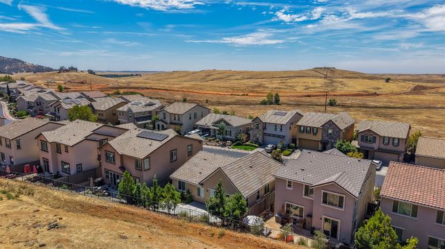 8035 Avanti Dr, El Dorado Hills, CA 95762