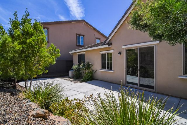 8035 Avanti Dr, El Dorado Hills, CA 95762
