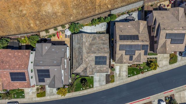 8035 Avanti Dr, El Dorado Hills, CA 95762