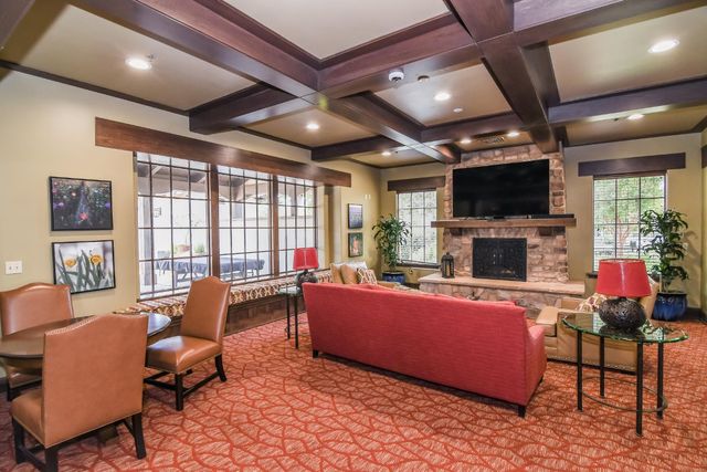 8035 Avanti Dr, El Dorado Hills, CA 95762