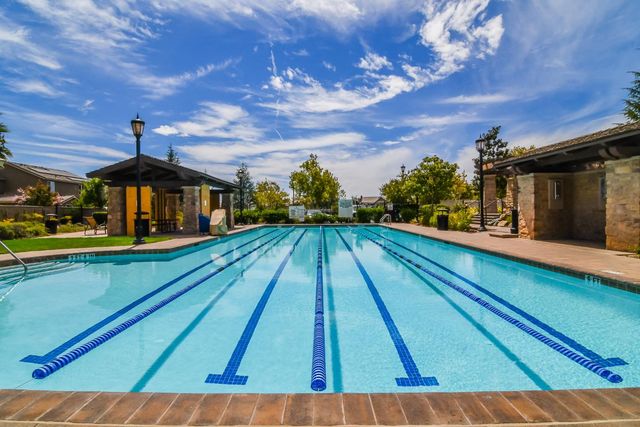 8035 Avanti Dr, El Dorado Hills, CA 95762
