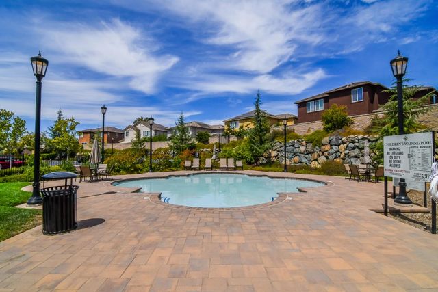 8035 Avanti Dr, El Dorado Hills, CA 95762