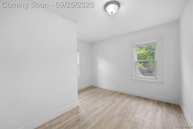 1061 Fort Park Boulevard, Lincoln Park, MI 48146