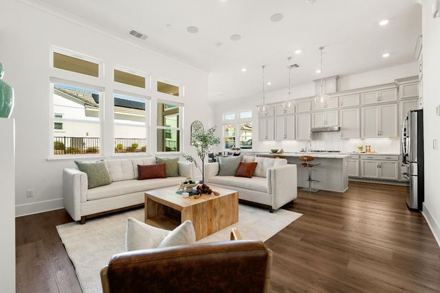 8946 Eureka Grove Cir, Granite Bay, CA 95746