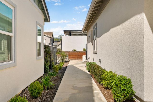 8946 Eureka Grove Cir, Granite Bay, CA 95746