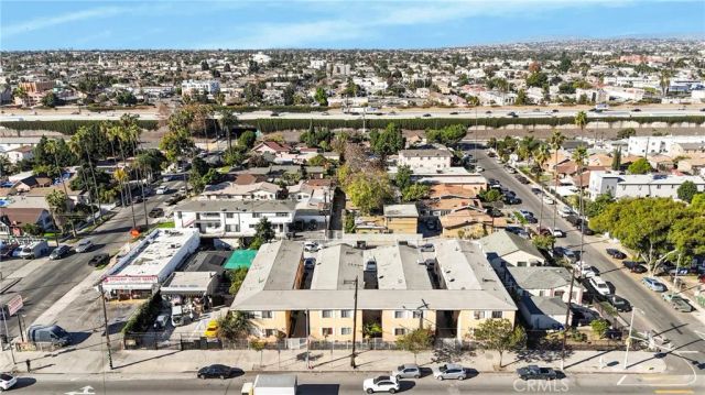 7511 S Broadway, Los Angeles, CA 90003