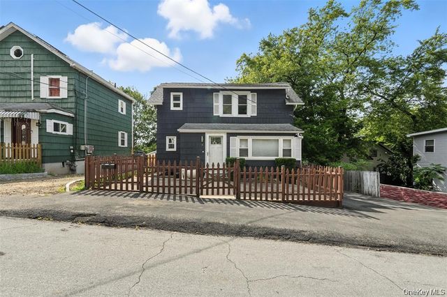 8 W Broadway, Nyack, NY 10960
