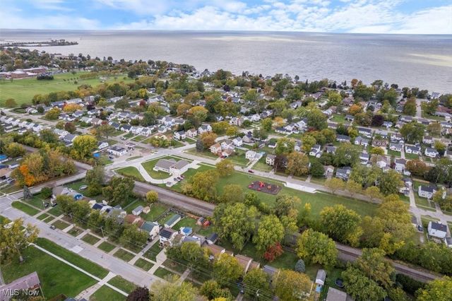 2417 G Street, Lorain, OH 44052