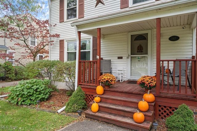 2417 G Street, Lorain, OH 44052